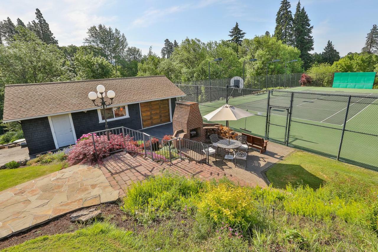 Brookside Bed & Breakfast Hood River Dış mekan fotoğraf